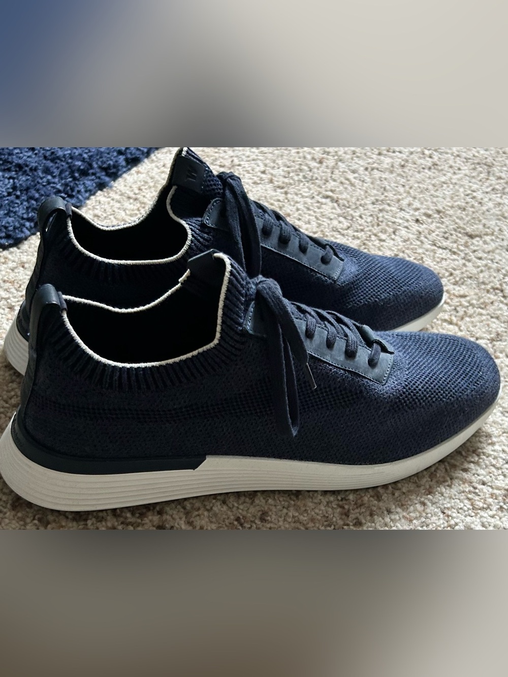 Navy Wolf & Shepherd SupremeKnit Trainers